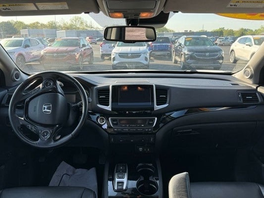 2017 Honda Pilot Touring in Columbus, OH - Coughlin Nissan of Heath
