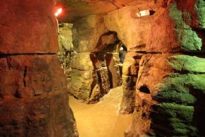 Inside the Olentangy Indian Caverns.