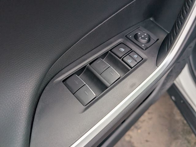 2025 Toyota RAV4 Hybrid XSE