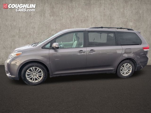 2011 Toyota Sienna XLE