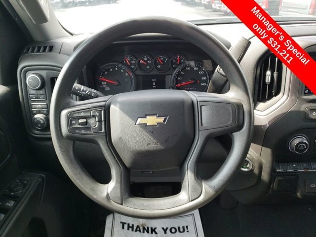 2022 Chevrolet Silverado 1500 4WD Crew Cab 147" Custom