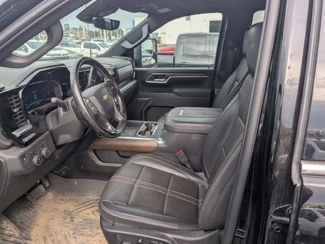 2025 Chevrolet Silverado 3500HD High Country