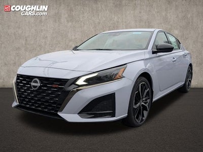 2025 Nissan Altima SR