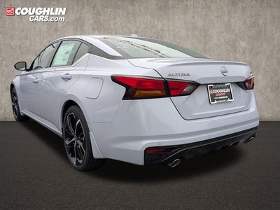 2025 Nissan Altima SR