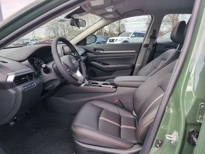 2025 Nissan Altima SR