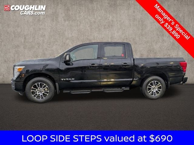 2024 Nissan Titan SV