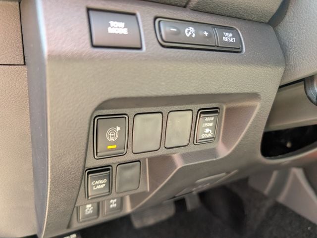 2026 Nissan Frontier PRO-4X w/R Package