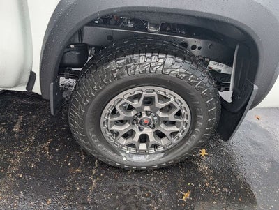 2026 Nissan Frontier PRO-4X w/R Package