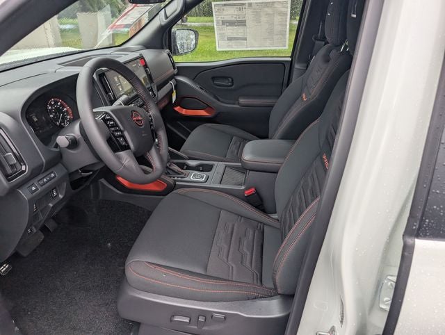 2026 Nissan Frontier PRO-4X w/R Package