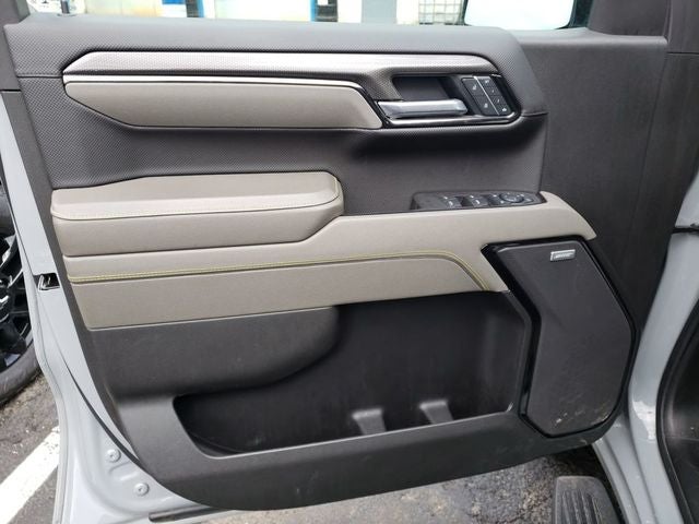 2025 Chevrolet Silverado 1500 ZR2 - Photo 10