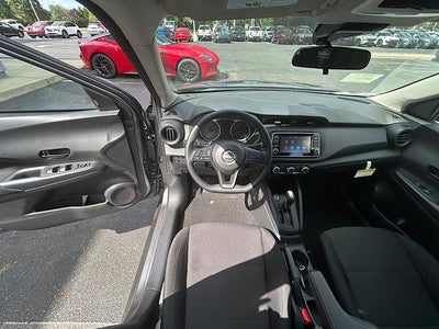 2025 Nissan Kicks Play S