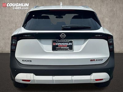 2025 Nissan Kicks SR