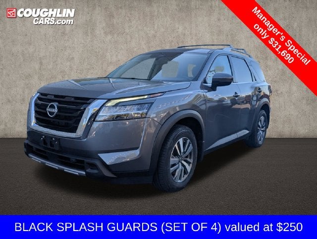 2024 Nissan Pathfinder SL