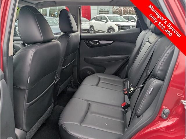 2022 Nissan Rogue Sport SL