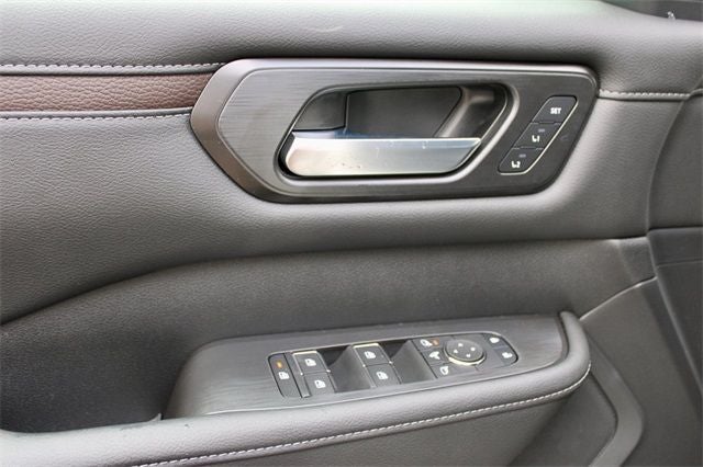 2025 Nissan Armada SL