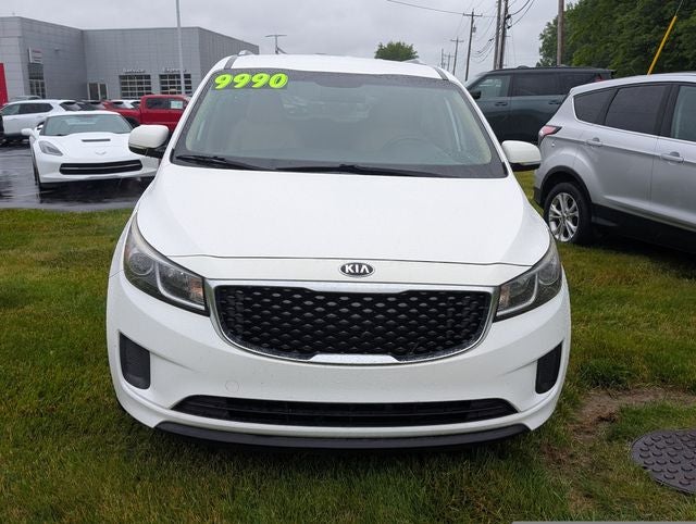 Used 2016 Kia Sedona LX with VIN KNDMB5C11G6158352 for sale in Heath, OH