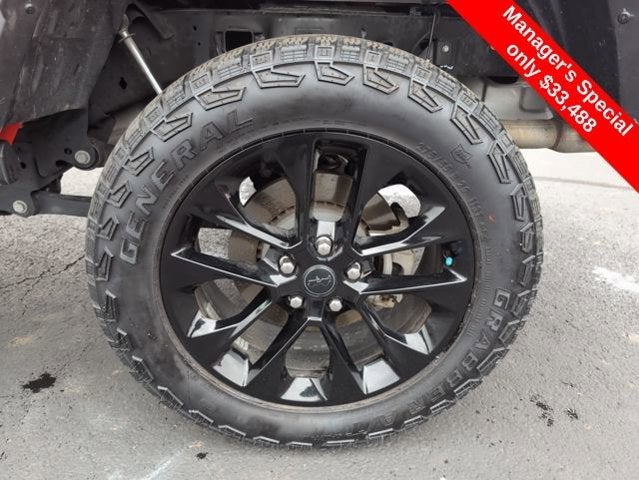 2024 Jeep Gladiator Nighthawk