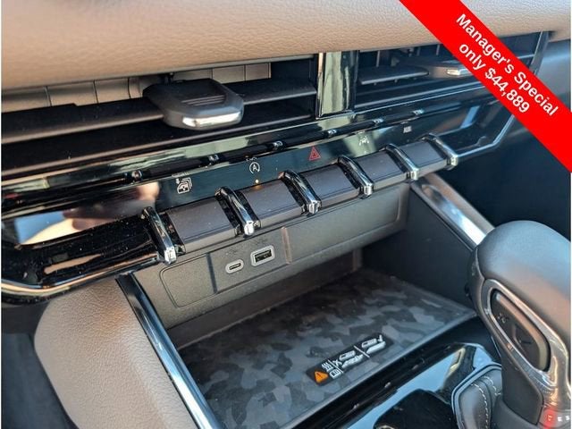 2024 GMC Canyon 4WD Denali