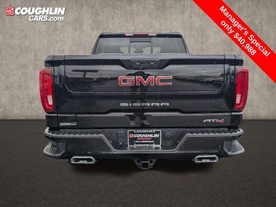 2023 GMC Sierra 1500 AT4