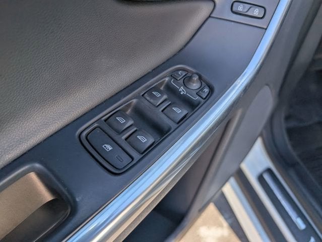 2017 Volvo XC60 Dynamic