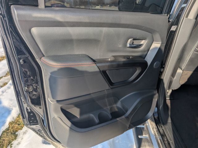 2023 Nissan Titan PRO-4X