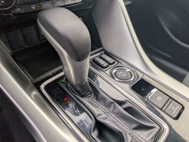 2023 Mitsubishi Eclipse Cross Base