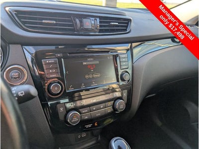 2021 Nissan Rogue Sport SV