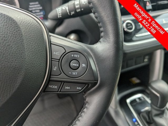 2022 Toyota Corolla Cross LE