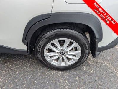 2022 Toyota Corolla Cross LE