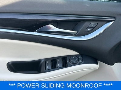 2022 Buick Enclave Essence