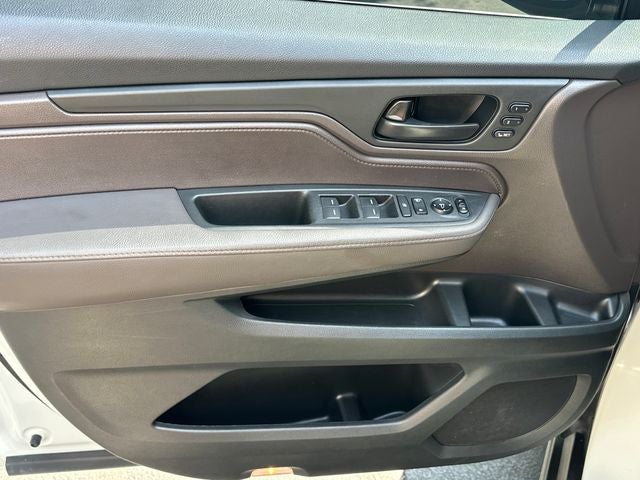 2019 Honda Odyssey EX-L w/Navigation and Rear Entertainment System
