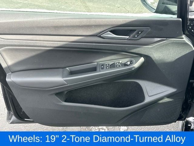 2024 Volkswagen Golf GTI Autobahn