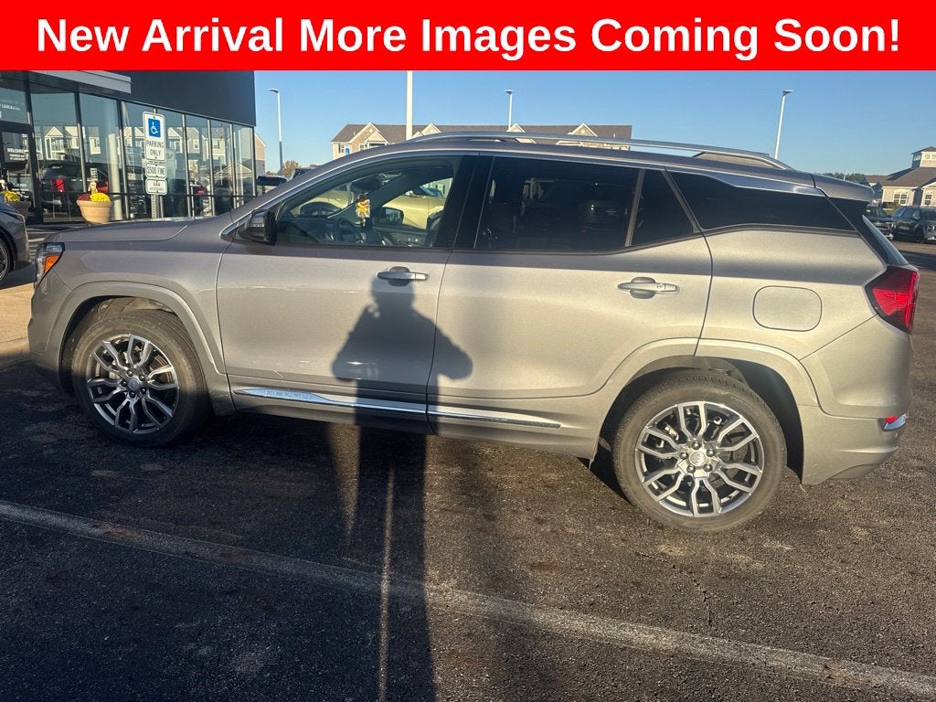 2023 GMC Terrain Denali