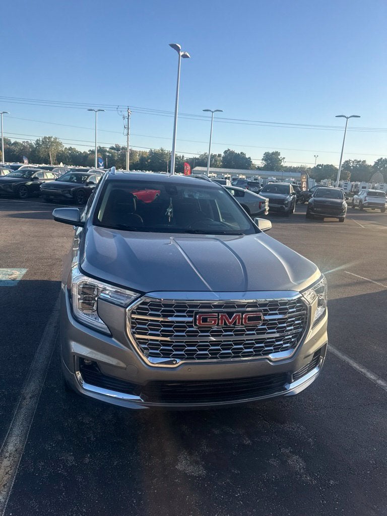 2023 GMC Terrain Denali