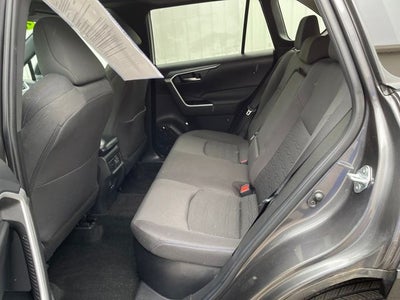 2022 Toyota RAV4 Hybrid SE