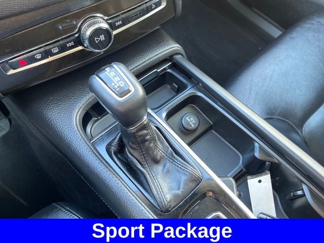 2018 Volvo XC90 T5 Momentum