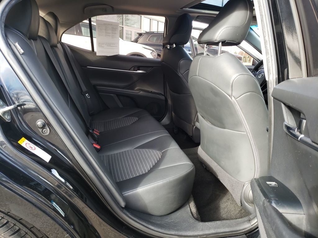 2018 Toyota Camry SE