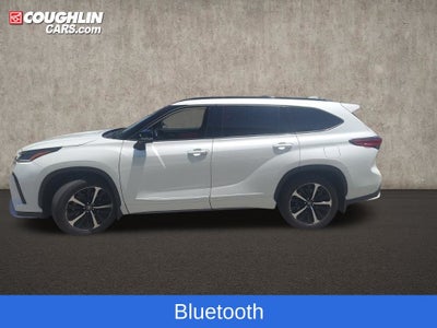 2022 Toyota Highlander XSE