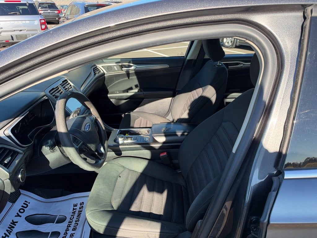 2018 Ford Fusion Hybrid SE