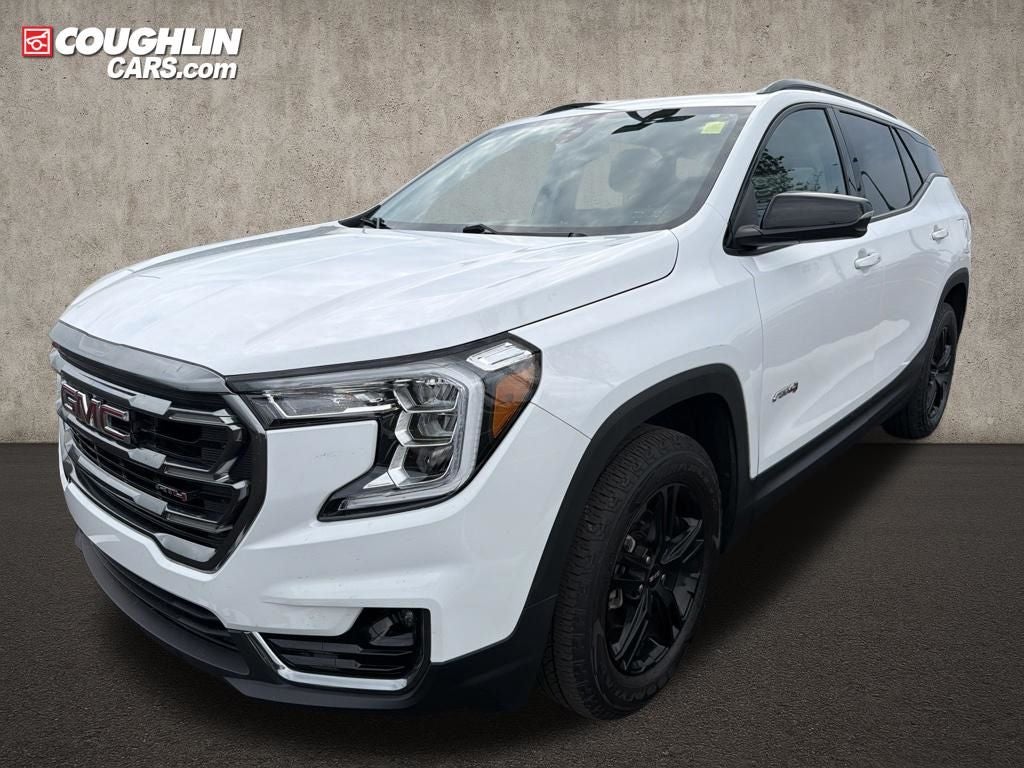 2024 GMC Terrain AT4