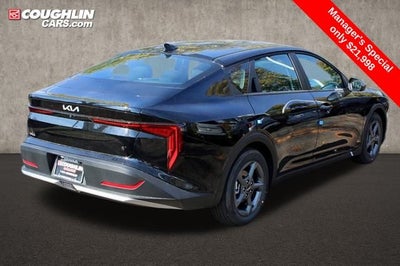 2025 Kia K4 LXS