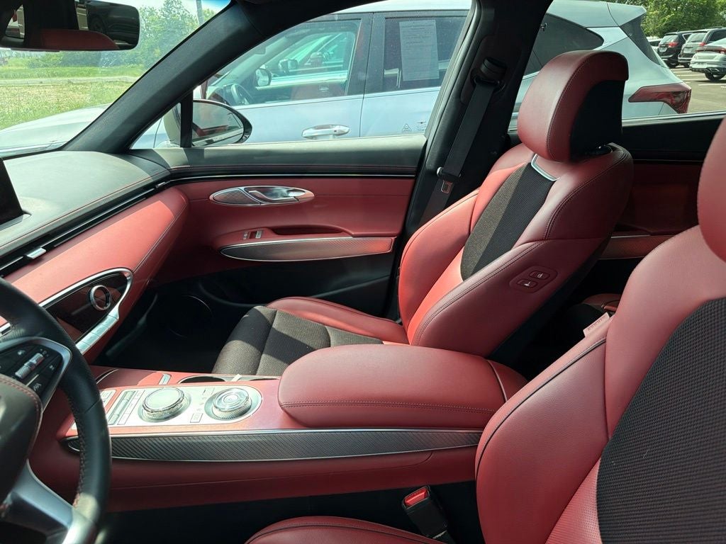 2024 Genesis GV70 2.5T