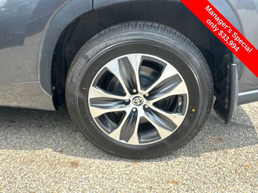 2023 Toyota Highlander XLE