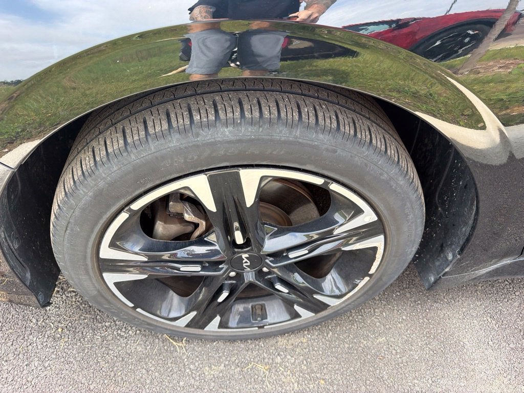 2024 Kia K5 GT-Line