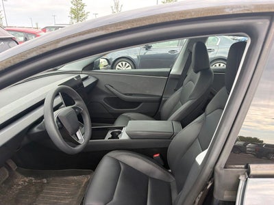 2025 Tesla Model 3 Base