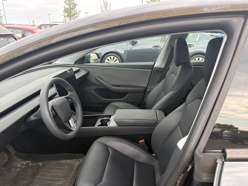 2025 Tesla Model 3 Base