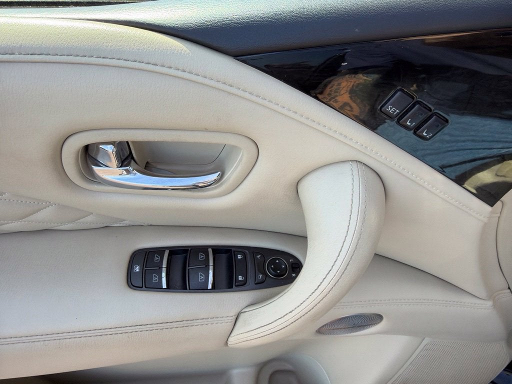 2021 INFINITI QX80 Sensory