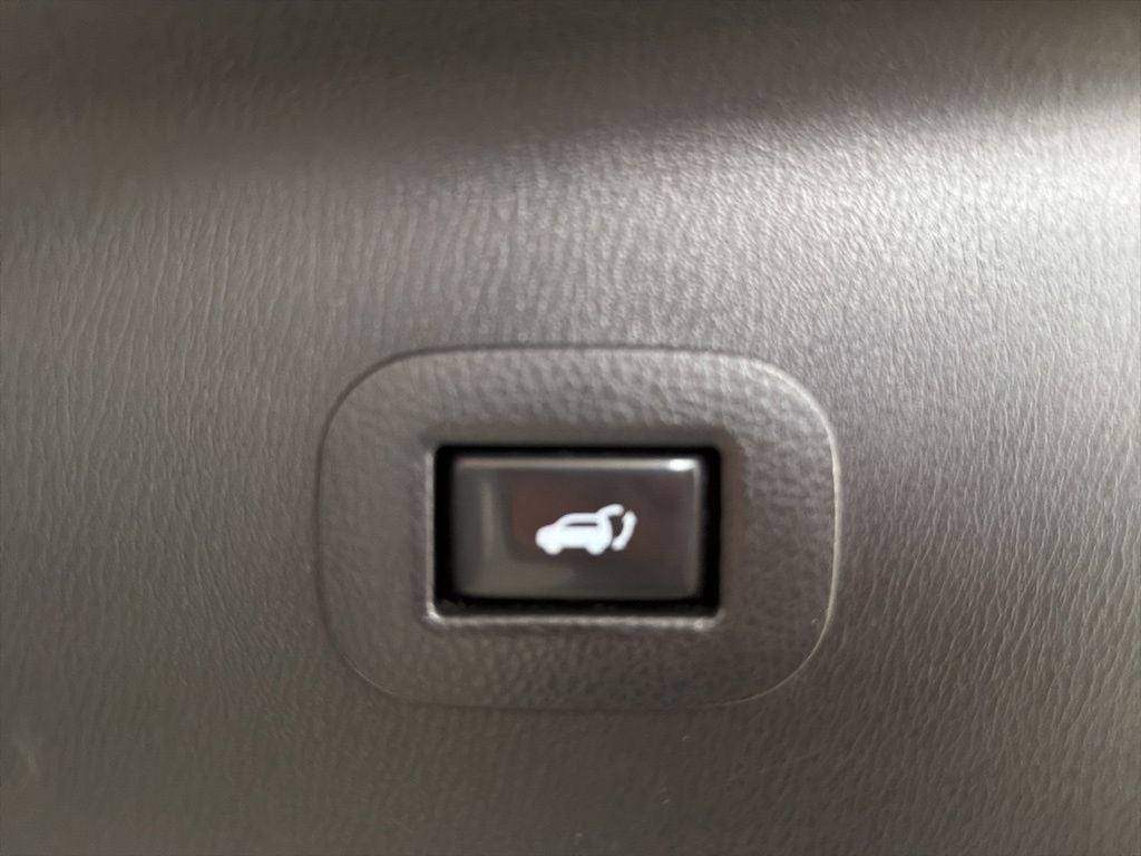 2014 INFINITI QX80 Base