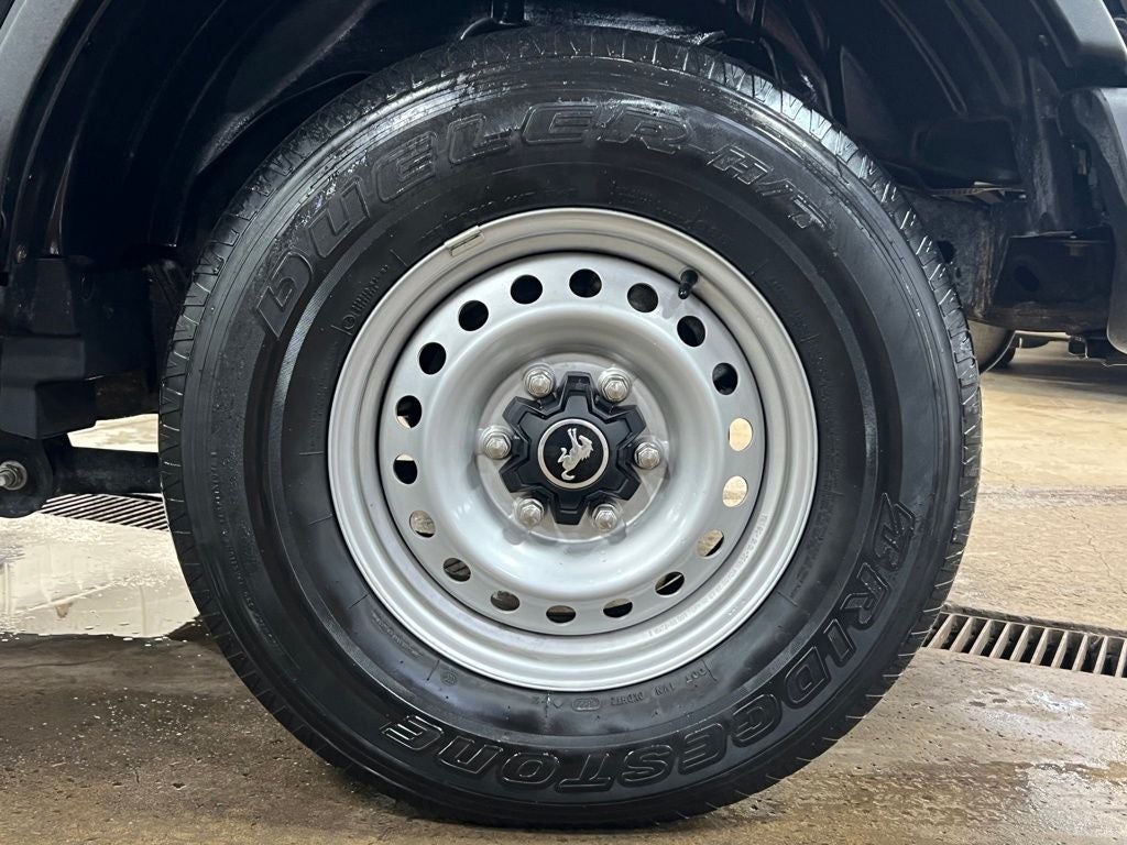 2022 Ford Bronco Base