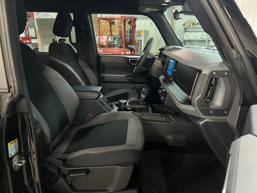 2022 Ford Bronco Base